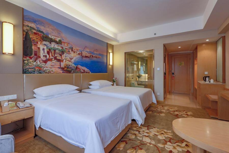 Vienna International Hotel Vuhan Dış mekan fotoğraf